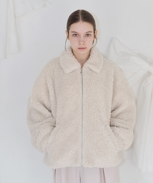 mieya mieya（ミーヤミーヤ）の「【mieya mieya】POODLE BOOA COAT/プードルボアコート（ブルゾン・レディース・ブラック/ホワイト・FREE）」の9枚目の写真