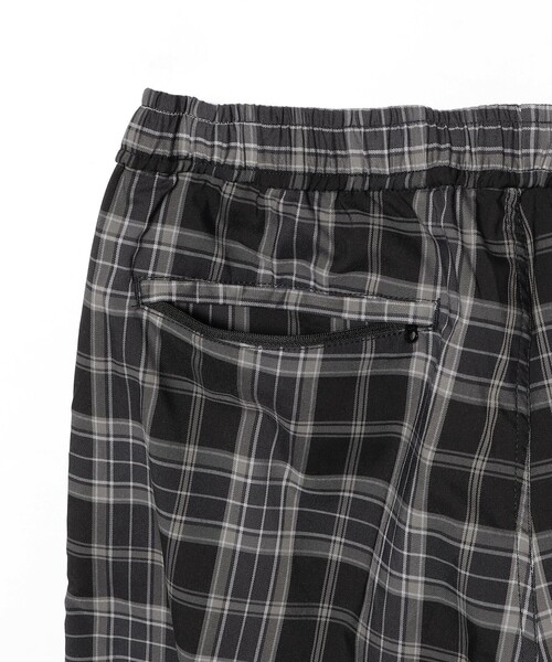 BEAMS（ビームス）の「チェック ワイド イージーパンツ【ワイドストレートフィット】（その他パンツ・メンズ・ベージュ/ブラック・S/XL/L/M）」の8枚目の写真