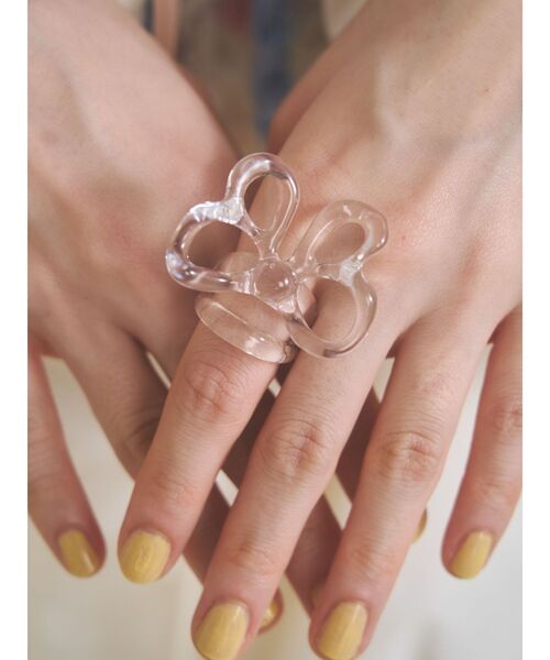 merry jenny(メリージェニー)の「clear ribbon ring(リング・レディース・クリア/ベージュ・FREE)」の12枚目の写真