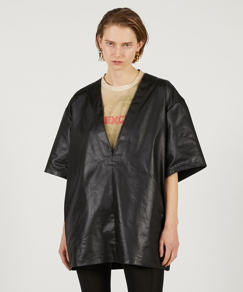 PRANK PROJECT（プランクプロジェクト）の「レザーライクオーバーT / Leather-like Over T（Tシャツ/カットソー・レディース・ブラック/アイボリー・FREE）」の13枚目の写真