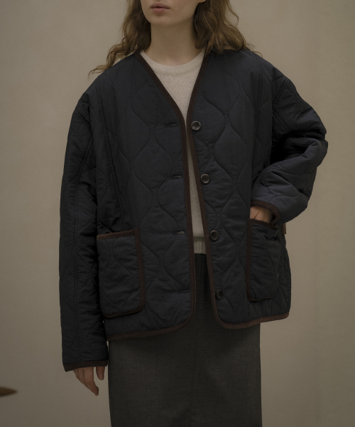 KNOWNBETTER（ノウンベター）の「Field wave quilting jacket [KNFW05JP07]_[2color]（ダウンジャケット/コート・レディース・ネイビー/Beige・FREE）」の9枚目の写真