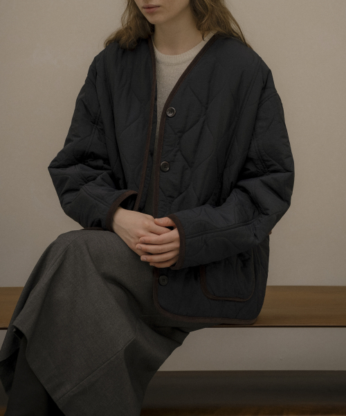 KNOWNBETTER（ノウンベター）の「Field wave quilting jacket [KNFW05JP07]_[2color]（ダウンジャケット/コート・レディース・ネイビー/Beige・FREE）」の7枚目の写真
