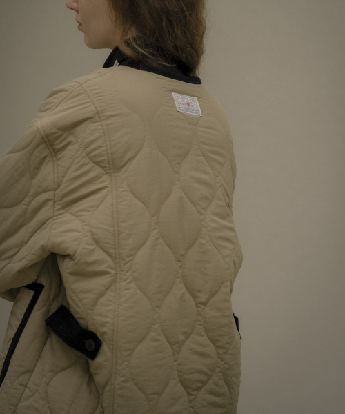 KNOWNBETTER（ノウンベター）の「Field wave quilting jacket [KNFW05JP07]_[2color]（ダウンジャケット/コート・レディース・ネイビー/Beige・FREE）」の3枚目の写真