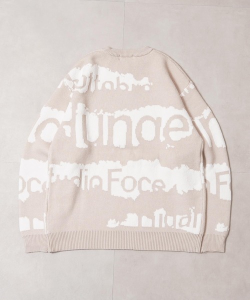 1111clothing(ワンフォークロージング)の「ロゴ ジャガード クルーニット / Logo Jacquard Crew Neck Knit(ニット/セーター・メンズ・ベージュ/ブラック・M/L)」の3枚目の写真