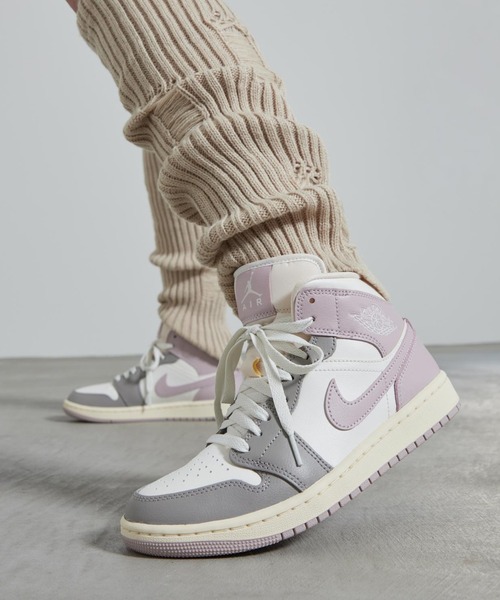 セール】エア ジョーダン 1 MID ウィメンズシューズ / Air Jordan 1 セール】エア ジョーダン 1 MID ウィメンズシューズ / Air Jordan 1
