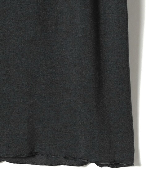 SHIPS Colors(シップス カラーズ)の「SHIPS Colors:〈手洗い可能〉セルロース ウール タートルネック インナー(Tシャツ/カットソー・レディース・ブラック/ナチュラル/ダークグレー・ONE SIZE)」の9枚目の写真