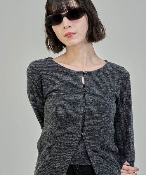 Nora Lily elle(ノラリリーエル)の「【Nora Lily】「elle」Fit Silhouette Layered Cardigan(Set)(Tシャツ/カットソー・レディース・ブラウン/グレー/ブラック・FREE)」の11枚目の写真