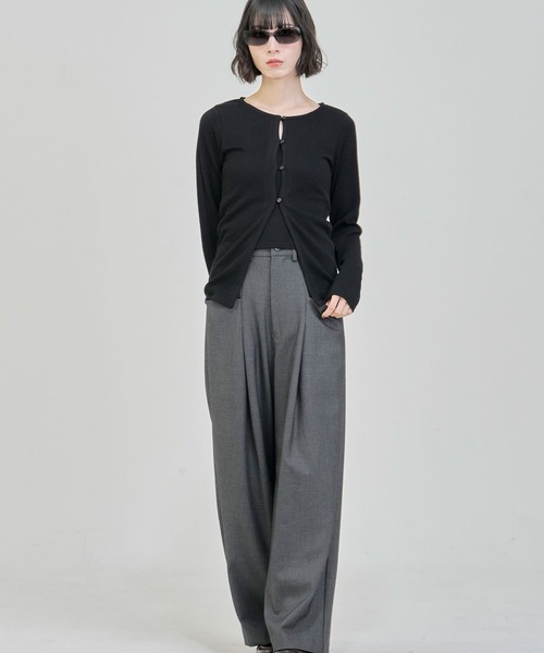 Nora Lily elle(ノラリリーエル)の「【Nora Lily】「elle」Fit Silhouette Layered Cardigan(Set)(Tシャツ/カットソー・レディース・ブラウン/グレー/ブラック・FREE)」の7枚目の写真