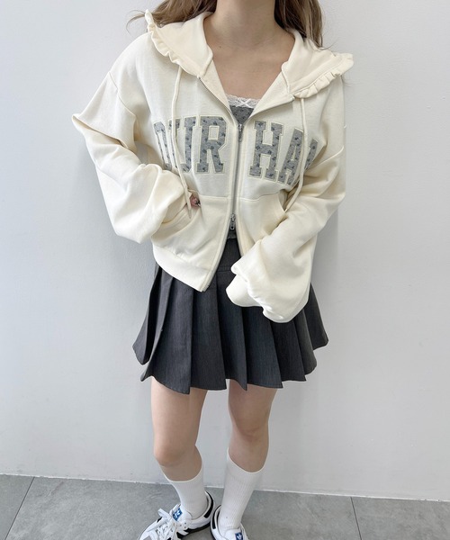 PHILLY(フィリー)の「《セットアップ可能★》フラワーパッチロゴジップパーカー(パーカー・レディース・アイボリー/グレー・FREE)」の8枚目の写真