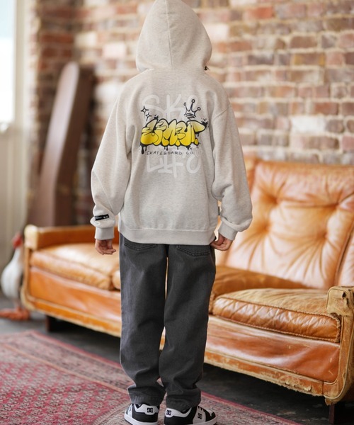 ELEMENT(エレメント)の「ELEMENT/エレメント TAGGING HOOD YOUTH キッズ パーカー BG025020(パーカー・キッズ・チャコールグレー/ホワイト・130cm/140cm/150cm/160cm)」の9枚目の写真