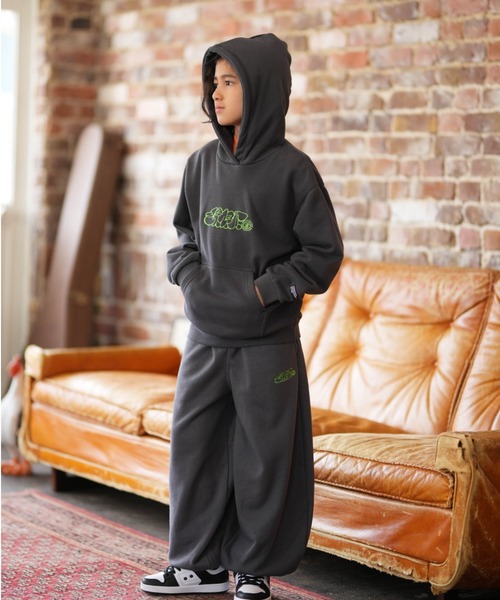 ELEMENT(エレメント)の「ELEMENT/エレメント TAGGING HOOD YOUTH キッズ パーカー BG025020(パーカー・キッズ・チャコールグレー/ホワイト・130cm/140cm/150cm/160cm)」の11枚目の写真