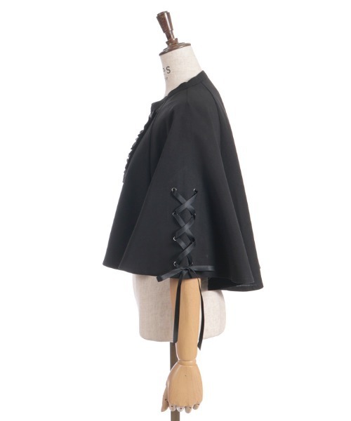 axes femme（アクシーズファム）の「Ｗ釦レースアップケープ（ベスト・レディース・グレー/ブラック/ブルーグリーン・FREE）」の15枚目の写真