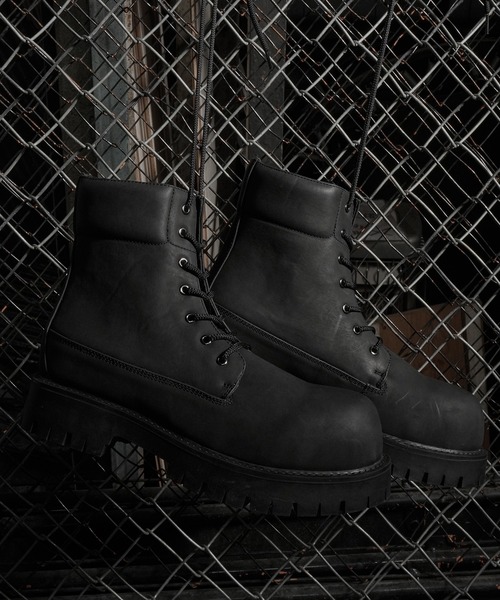LANDNESS（ランドネス）の「【LANDNESS/ランドネス】VOLUME TANK SOLE BOOTS/ボリュームタンクソールブーツ（ブーツ・メンズ・ブラック/イエロー・23.5/27.5/26.5/25.5/24.5）」の3枚目の写真