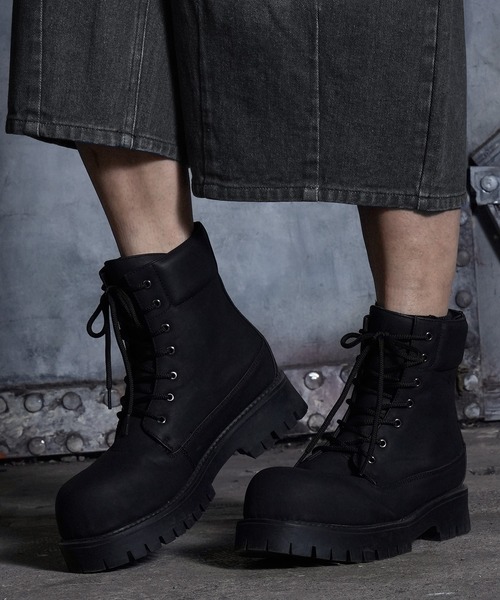 LANDNESS（ランドネス）の「【LANDNESS/ランドネス】VOLUME TANK SOLE BOOTS/ボリュームタンクソールブーツ（ブーツ・メンズ・ブラック/イエロー・23.5/27.5/26.5/25.5/24.5）」の5枚目の写真