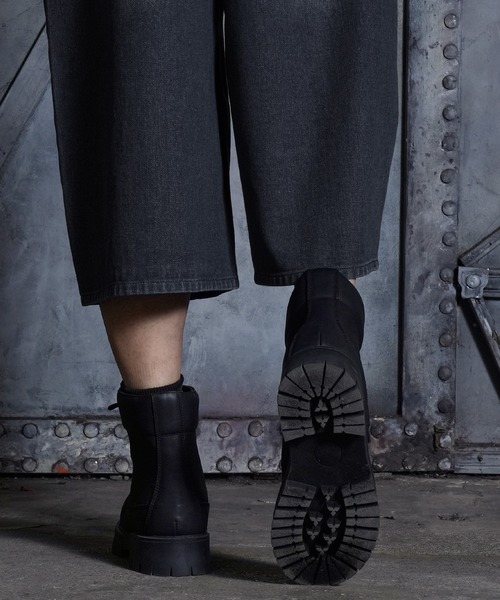 LANDNESS（ランドネス）の「【LANDNESS/ランドネス】VOLUME TANK SOLE BOOTS/ボリュームタンクソールブーツ（ブーツ・メンズ・ブラック/イエロー・23.5/27.5/26.5/25.5/24.5）」の8枚目の写真