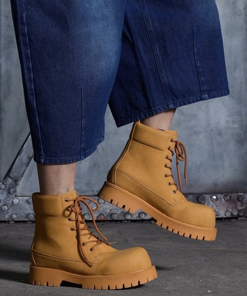 LANDNESS（ランドネス）の「【LANDNESS/ランドネス】VOLUME TANK SOLE BOOTS/ボリュームタンクソールブーツ（ブーツ・メンズ・ブラック/イエロー・23.5/27.5/26.5/25.5/24.5）」の14枚目の写真