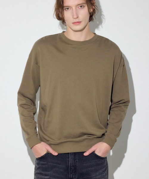 AZUL by moussy(アズールバイマウジー)の「ミニ裏毛C/Nトップス(Tシャツ/カットソー・メンズ・ブラック/カーキ/オフホワイト・X-LARGE/LARGE/MEDIUM)」の3枚目の写真