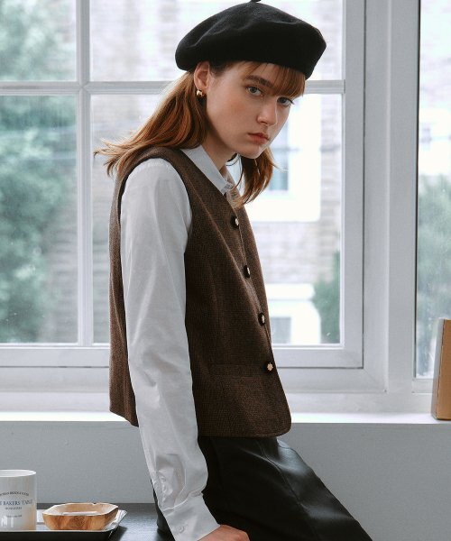 ROLAROLA（ロラロラ）の「CHECK SINGLE VEST BROWN（ベスト・レディース・ブラウン・FREE）」の2枚目の写真