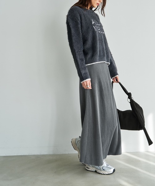 STYLE DELI（スタイルデリ）の「ナローAラインロングスカート（スカート・レディース・グレー/ブラック・01/02）」の11枚目の写真