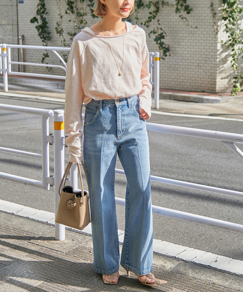 Spick & Span(スピックアンドスパン)の「《WEB限定 / 追加》コットンスラブクルーネックプルオーバー(Tシャツ/カットソー・レディース・ピンク系その他/ベージュ・FREE)」の4枚目の写真