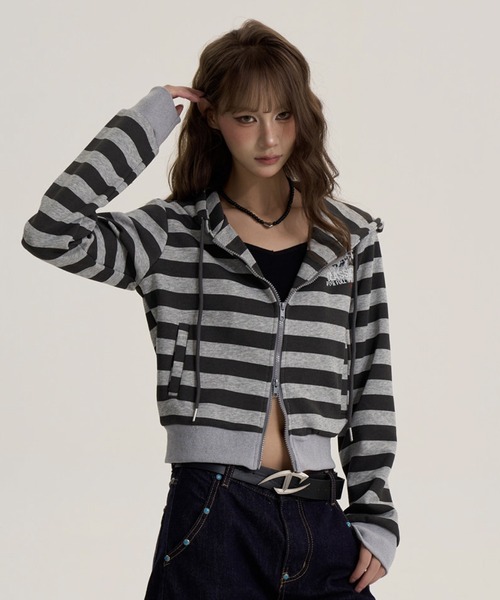mushwear（マッシュウェア）の「ボーダー ジップアップ ショートパーカー（パーカー・メンズ・レッド/ブラック・LARGE/MEDIUM/SMALL）」の2枚目の写真