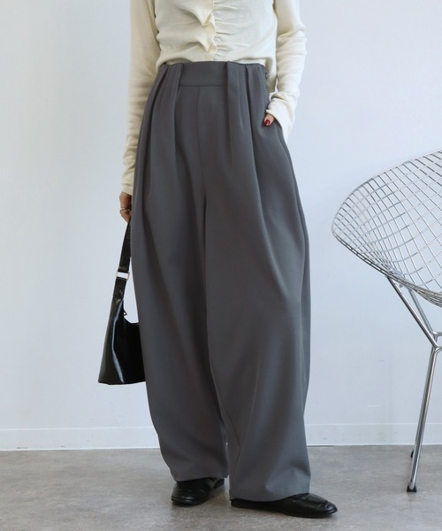 NOGLE(ノグル)の「【NOGLE/ノグル】ウエストタックワイドカーブスラックス(スラックス・レディース・ブラウン/アイボリー/ブラック/グレー・FREE)」の3枚目の写真