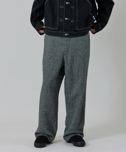 UNFRM OUTDOOR STANDARD(ユニフォームアウトドアスタンダード)の「【UNFRM OUTDOOR STANDARD:ユニフォームアウトドアスタンダード】BRITISH VINTAGE TWEED WIDE PANTS/ツイードワイドパンツ(その他パンツ・レディース・ヘザーグレー・X-SMALL)」の1枚目の写真