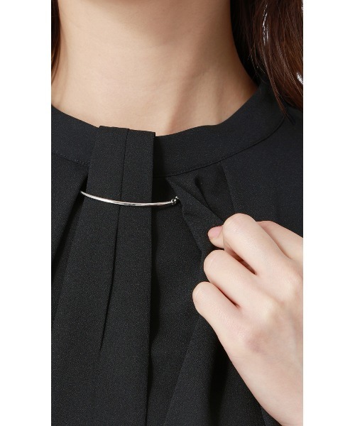 AOYAMA(アオヤマ)の「4WAYボウタイブラウス|通勤&オフィス&入卒&セレモニー&オケージョン|(シャツ/ブラウス・レディース・ブラウン系/ライトベージュ/ネイビー/ライトグレー/ホワイト・S/LL/L/M)」の6枚目の写真