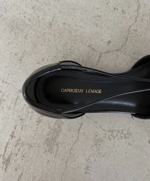 CAPRICIEUX LE'MAGE（カプリシューレマージュ）の「クロスストラップフラットシューズ（パンプス・レディース・ブラック/ベージュ・36/38/37）」の7枚目の写真