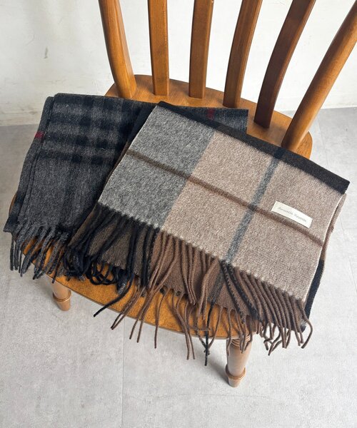 un dix cors（アンディコール）の「ウールストール（マフラー・レディース・ブラック・FREE）」の4枚目の写真