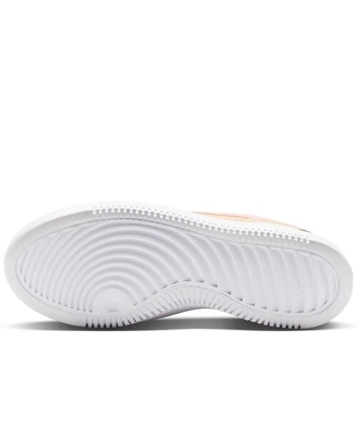 NIKE(ナイキ)の「ナイキ コート ビジョン アルタ ウィメンズシューズ / Nike Court Vision Alta Women's Shoes FD9921-181 Sail(スニーカー・レディース・クリーム・25.5/23/24/25/26/22/22.5/24.5/23.5)」の2枚目の写真