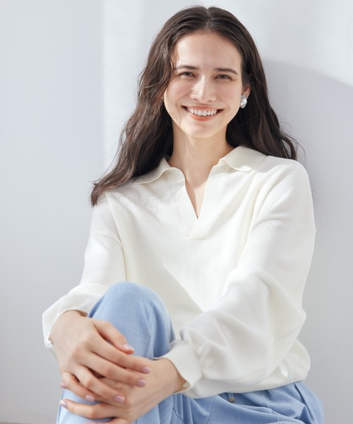 Mila Owen(ミラオーウェン)の「シアーポロニット(ニット/セーター・レディース・ライトブルー/アイボリー/ピンク/ネイビー・F)」の2枚目の写真