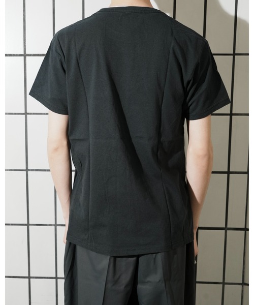THRIFTY LOOK(スリフティールック)の「THRIFTY LOOK スリフティルック / THRIFTY"LOUREED"TEE(Tシャツ/カットソー・メンズ・ブラック・LARGE/X-LARGE)」の5枚目の写真