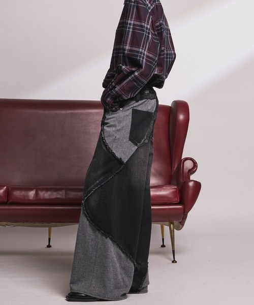 MAISON SPECIAL（メゾンスペシャル）の「《UNISEX》Different Material Docking Prime-Wide Denim Pants/異素材ドッキングプライムワイドデニムパンツ【MAISON SPECIAL/メゾンスペシャル】（デニムパンツ・メンズ・ブラック/ネイビー・0/1/2）」の7枚目の写真