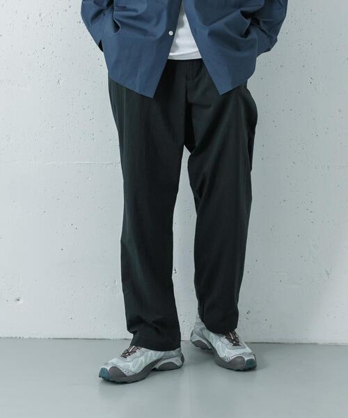 URBAN RESEARCH（アーバンリサーチ）の「DUSTER NYLON PANTS（その他パンツ・メンズ・カーキ/ブラック・MEDIUM/LARGE）」の18枚目の写真