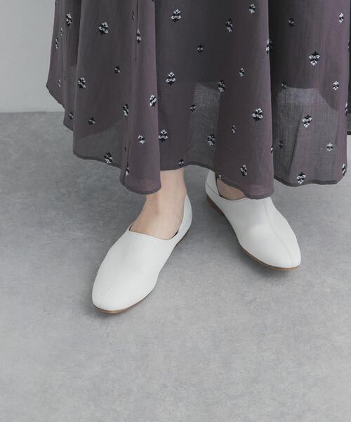 URBAN RESEARCH DOORS（アーバンリサーチドアーズ）の「ライトウェイトソフトバブーシュ（その他シューズ・レディース・ブラック/オフホワイト・38/36/37）」の3枚目の写真