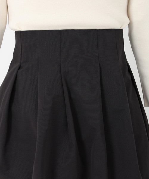 STRAWBERRY-FIELDS(ストロベリーフィールズ)の「T/Cグログラン(スカート・レディース・オフホワイト/ライトカーキ/ブラック・2)」の8枚目の写真