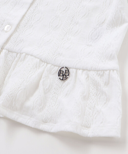 BeBe Petits Pois Vert(ベベプチポワヴェール)の「【店舗限定】ペプラムカーディガン(カーディガン/ボレロ・キッズ・ホワイト/ブラック・120cm/150cm/100cm/130cm/110cm/140cm)」の16枚目の写真