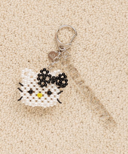 Me%(ミィパーセント)の「【HELLO KITTY】フェイスビーズキーチャーム 641552(キーホルダー・レディース・レッド/ゴールド/ブラック系その他/ブラック・FREE)」の2枚目の写真
