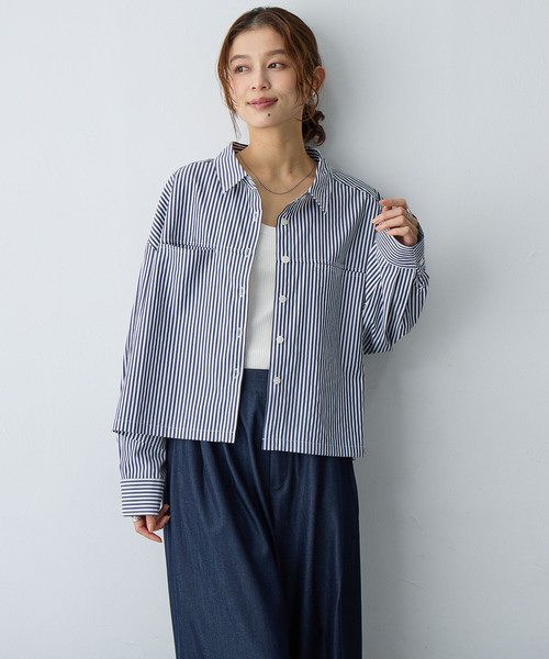 anyfee(エニフィー)の「【anyfee/大きいサイズ】ショート丈シャツ(2026SS)(シャツ/ブラウス・レディース・ネイビー/ブルー・LL/5L/4L/3L)」の2枚目の写真