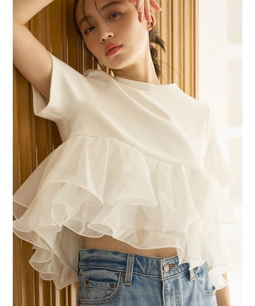 SNIDEL（スナイデル）の「【WEB限定カラーあり】ボリュームペプラムドッキングカットプルオーバー（Tシャツ/カットソー・レディース・ドット/ホワイト/ピンク/ブラック・F）」の6枚目の写真