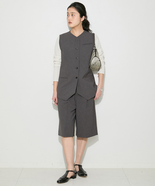 journal standard L'essage(ジャーナルスタンダードレサージュ)の「ウーリーノライトショートパンツ(その他パンツ・レディース・グレー/ネイビー・38/36)」の3枚目の写真