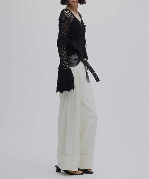 Ameri(アメリ)の「LADY CROCHET PEPLUM KNIT TOP(カーディガン/ボレロ・レディース・ライトブルー/ブラック/アイボリー・FREE)」の15枚目の写真