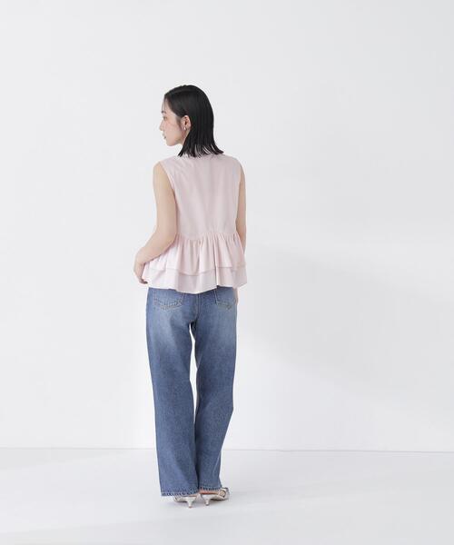 NATURAL BEAUTY BASIC(ナチュラルビューティーベーシック)の「ティアードペプラムシャツ(シャツ/ブラウス・レディース・ブラック/ブルー/オフホワイト/ピンク・MEDIUM/SMALL)」の19枚目の写真