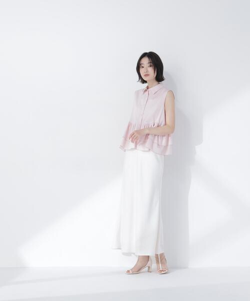 NATURAL BEAUTY BASIC(ナチュラルビューティーベーシック)の「ティアードペプラムシャツ(シャツ/ブラウス・レディース・ブラック/ブルー/オフホワイト/ピンク・MEDIUM/SMALL)」の8枚目の写真