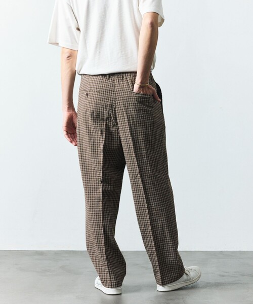 FREAK'S STORE(フリークスストア)の「LINEN COTTON EASY SLACKS/リネンコットン イージースラックス【セットアップ対応】(スラックス・メンズ・ブラック/チャコールグレー/ダークブラウン/ブラウン/ホワイト/ベージュ/ネイビー・MEDIUM/LARGE)」の21枚目の写真