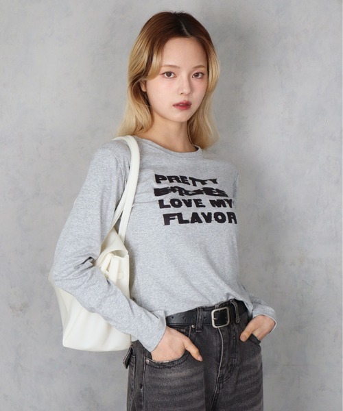 BARELY BLUE(ベアリーブルー)の「【 BARELY BLUE / ベアリーブルー 】 グランジ グラフィック ロゴ ロンT(Tシャツ/カットソー・レディース・ホワイト/ブラック/グレー・FREE)」の8枚目の写真