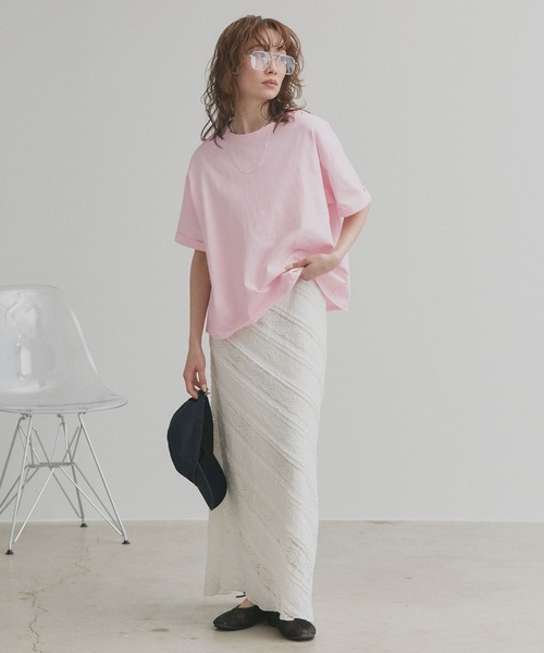 ad thie(アドティエ)の「ロールアップ スリーブTシャツ(Tシャツ/カットソー・レディース・ネイビー系/オフホワイト/ブラック/レッド/オートミール/ピンク/ブラック系/ベージュ/チャコール・FREE)」の17枚目の写真