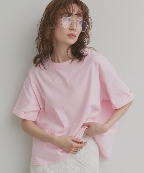 ad thie(アドティエ)の「ロールアップ スリーブTシャツ(Tシャツ/カットソー・レディース・ネイビー系/オフホワイト/ブラック/レッド/オートミール/ピンク/ブラック系/ベージュ/チャコール・FREE)」の13枚目の写真