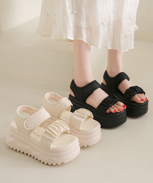 Lace Ladies(レースレディース)の「くしゅ ベルト 厚底 ストラップ サンダル(サンダル・レディース・ブラック/アイボリー・22.5cm/23cm/23.5cm/24cm/24.5cm)」の19枚目の写真